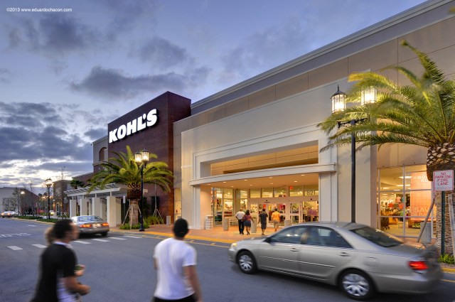 Captured with Cambo Ultima 35, Nikon D800 © of Eduardo Chacon Photography